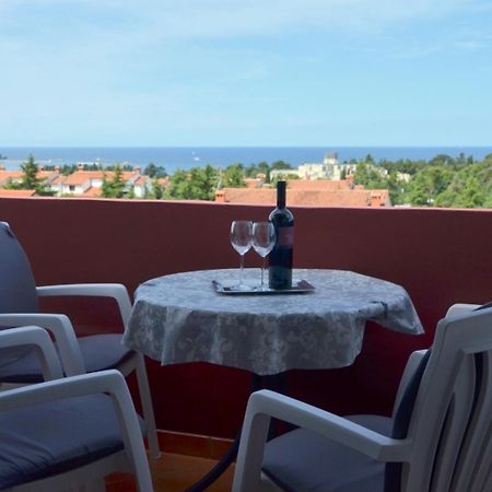 Apartment Diana Porec Bagian luar foto