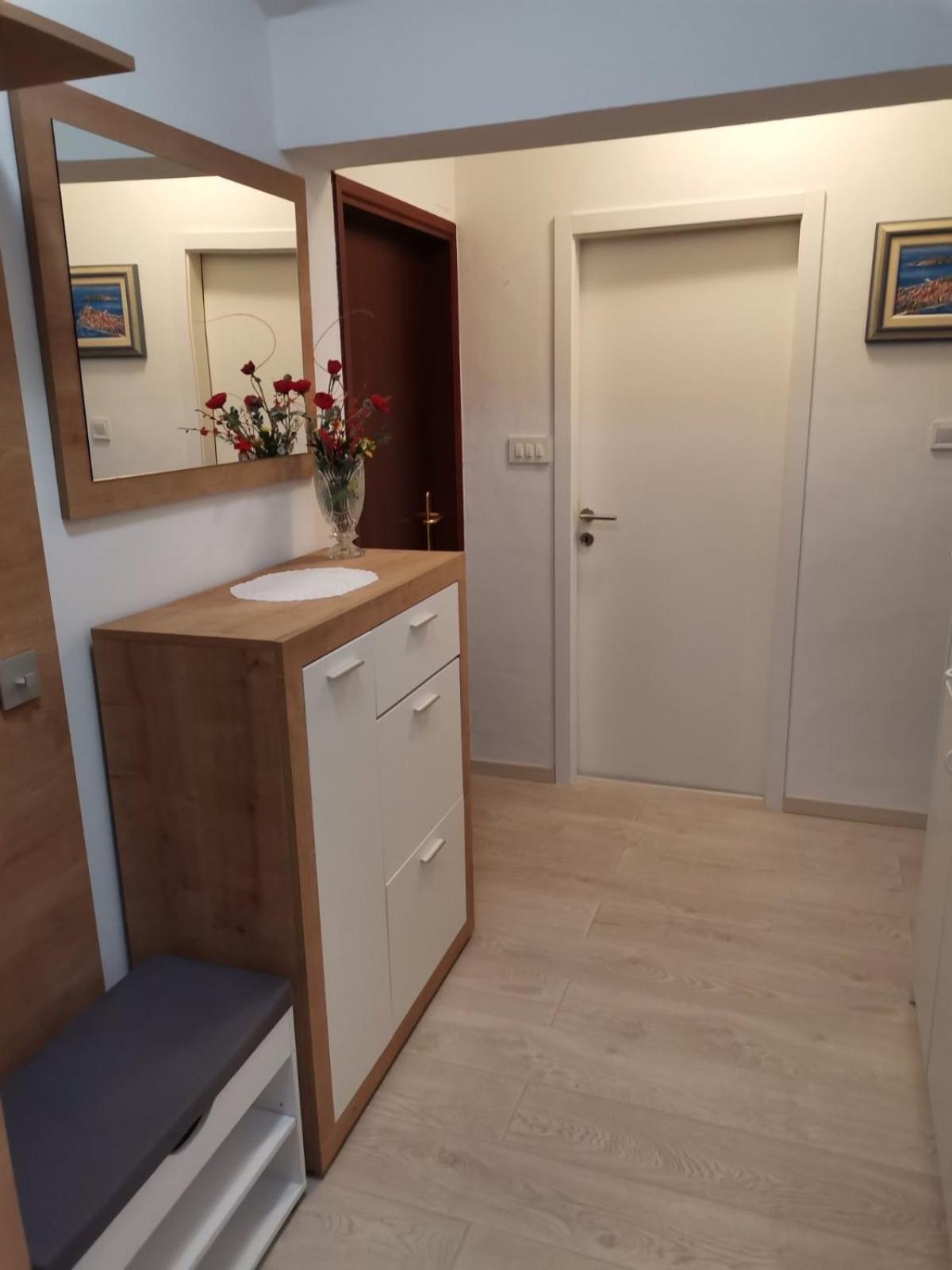 Apartment Diana Porec Bagian luar foto